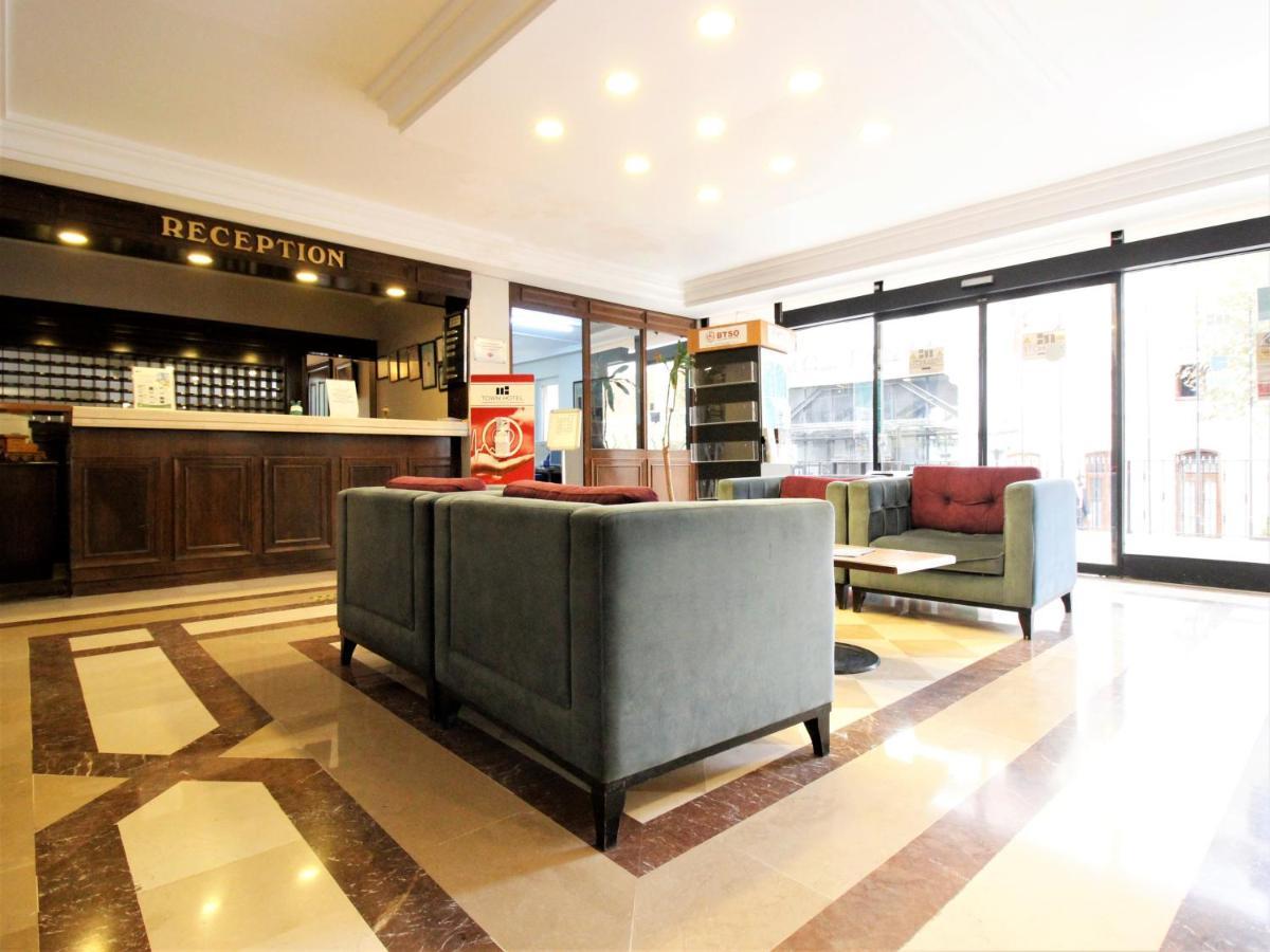 Montania Town Hotel Муданья Екстер'єр фото